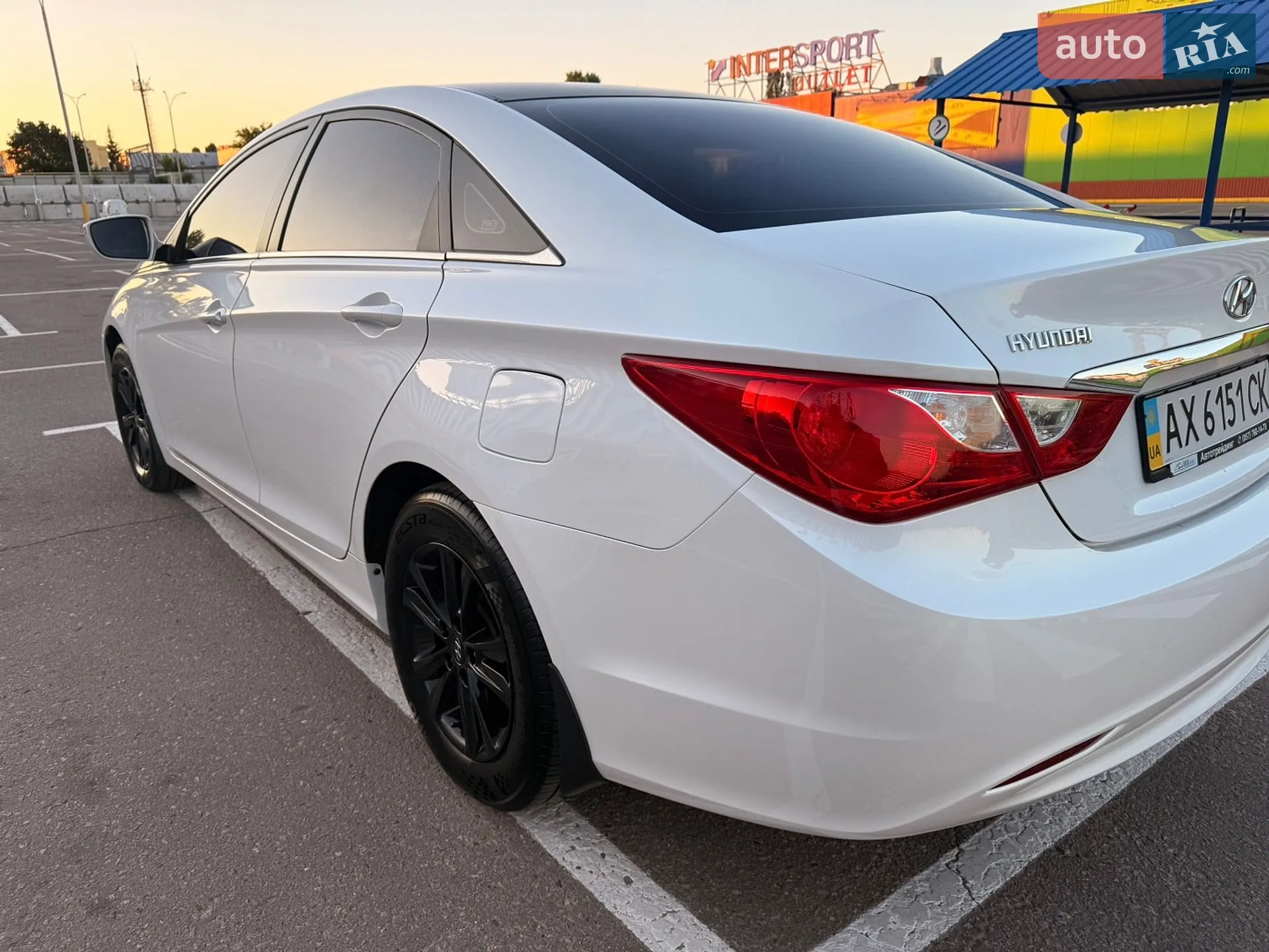 2011 Hyundai Sonata - мініатюра 5