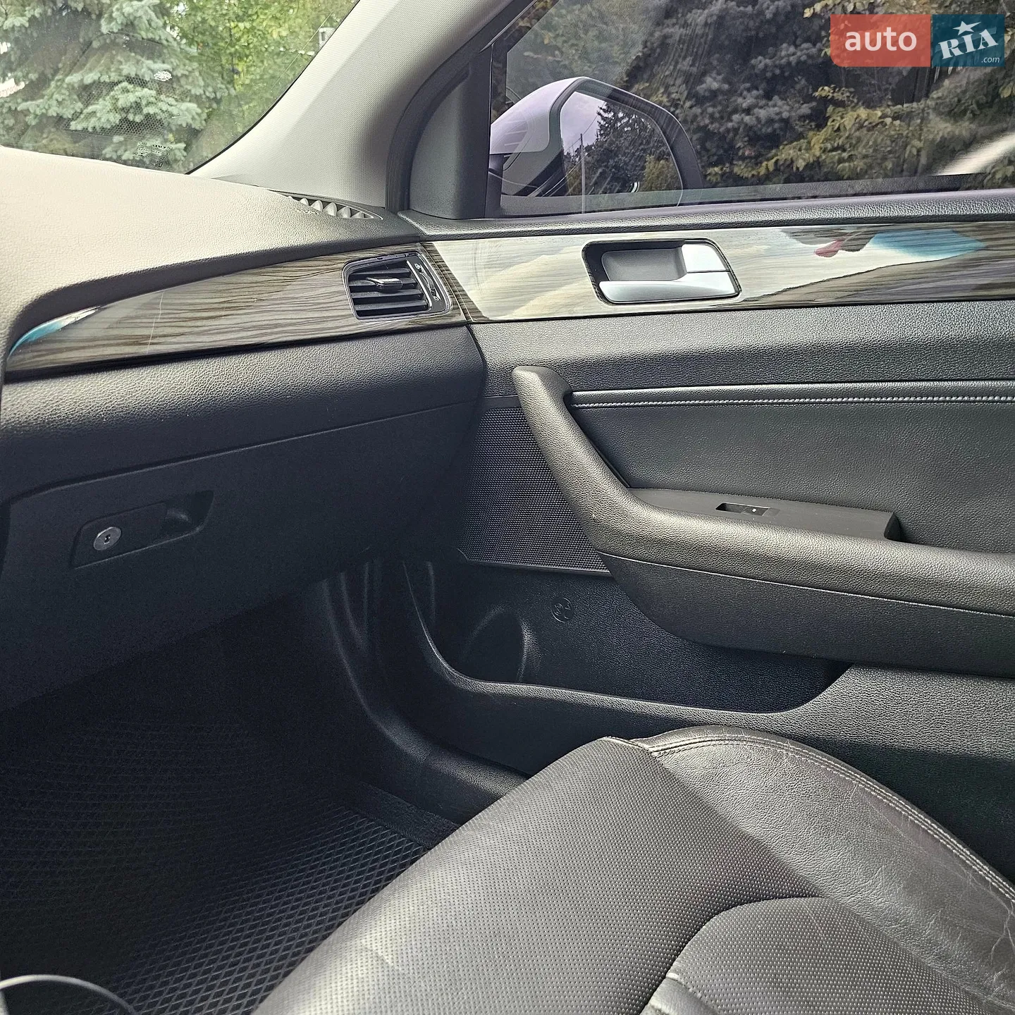 2015 Hyundai Sonata - мініатюра 32