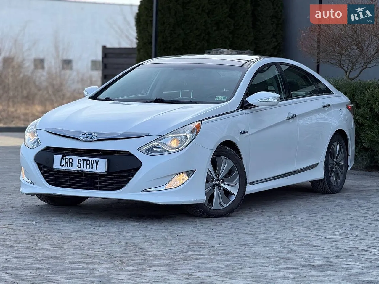 2013 Hyundai Sonata - мініатюра 21