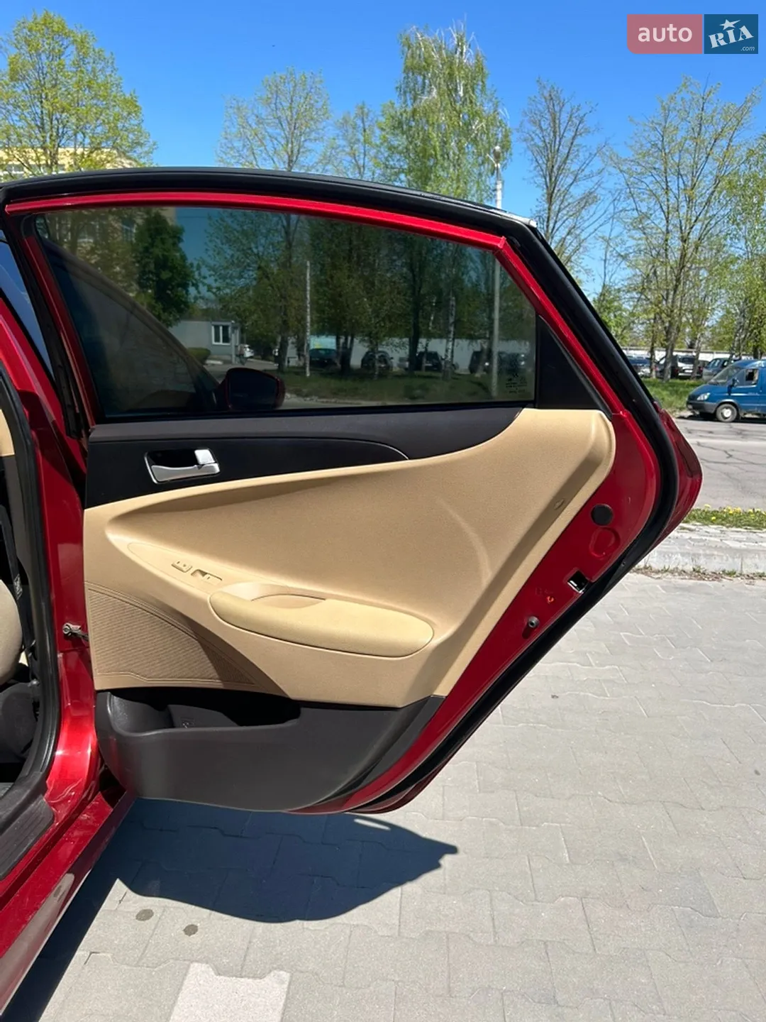 2012 Hyundai Sonata - мініатюра 12