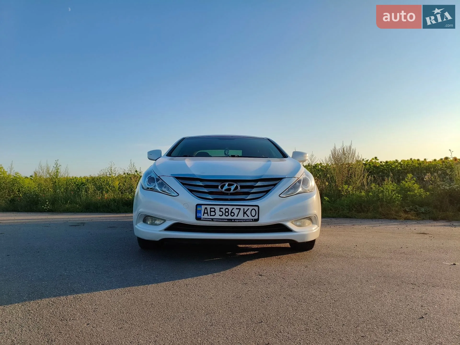 2010 Hyundai Sonata - мініатюра 13