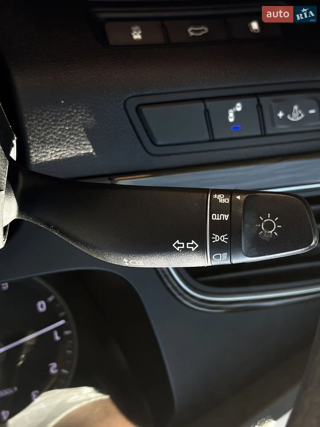 2015 Hyundai Sonata - мініатюра 28