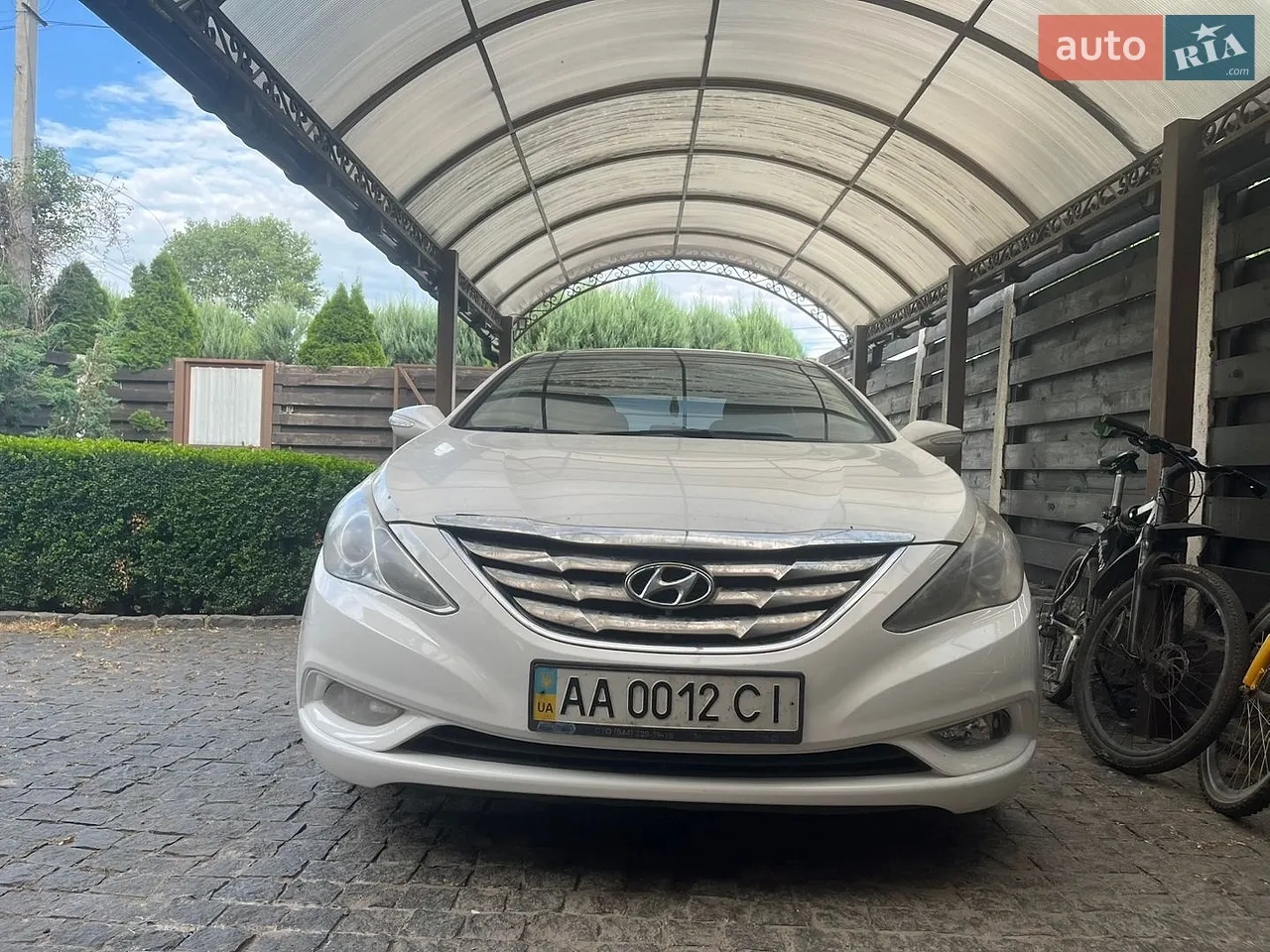 2010 Hyundai Sonata - мініатюра 12