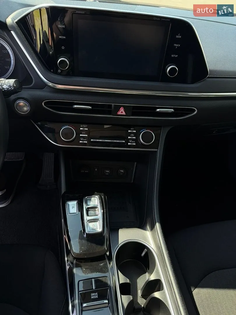 2020 Hyundai Sonata - мініатюра 15