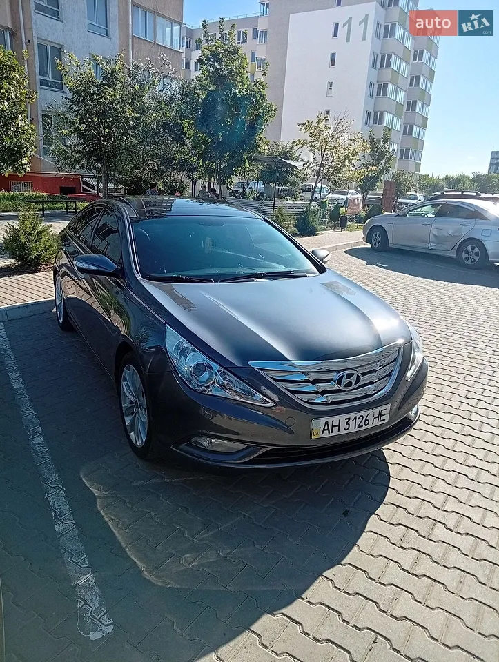 2010 Hyundai Sonata - мініатюра 32