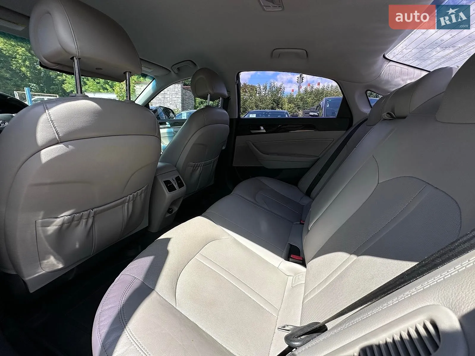 2015 Hyundai Sonata - мініатюра 19
