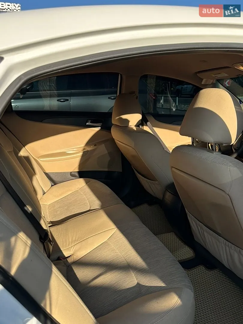 2013 Hyundai Sonata - мініатюра 8