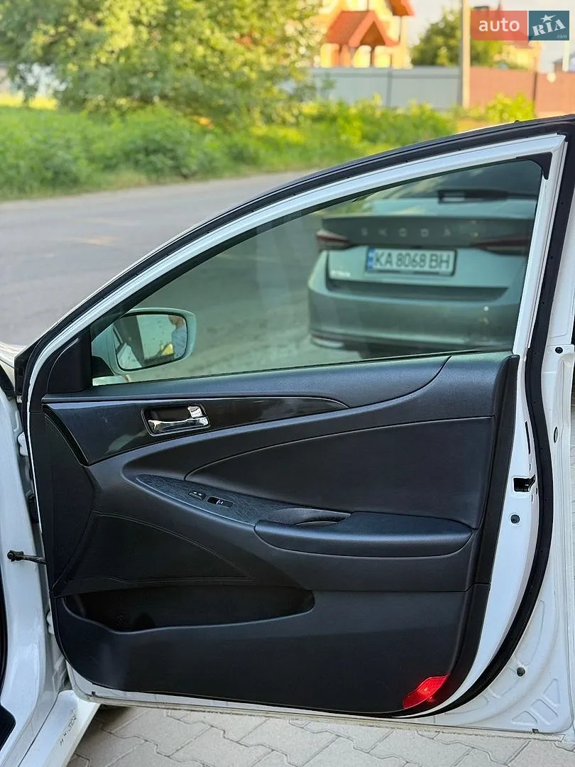 2014 Hyundai Sonata - мініатюра 18