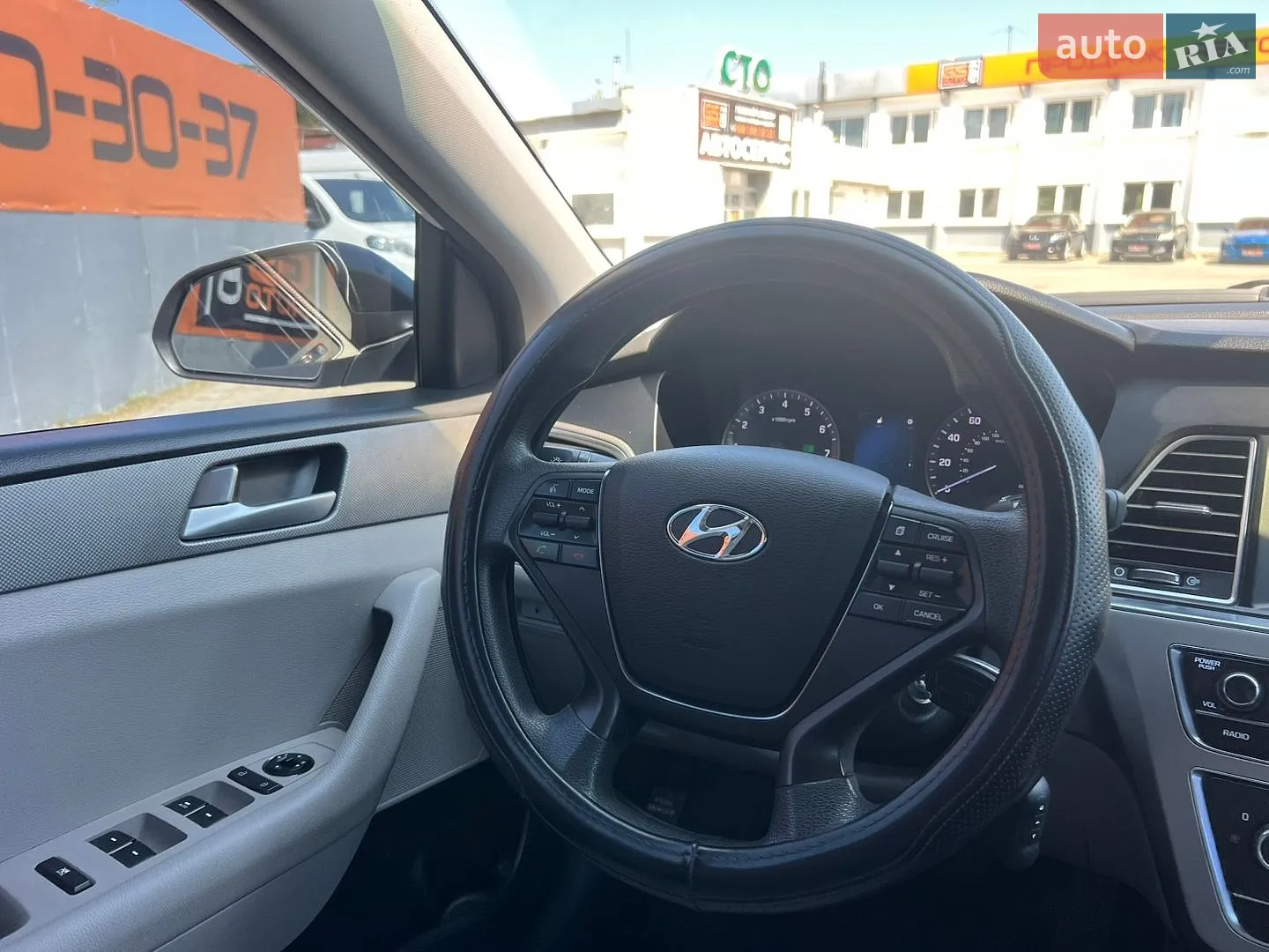2015 Hyundai Sonata - мініатюра 14