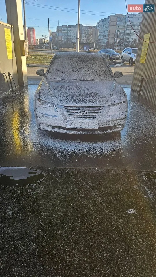 2010 Hyundai Sonata - мініатюра 32