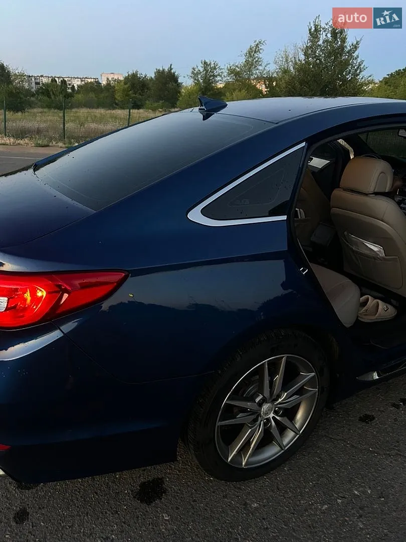 2016 Hyundai Sonata - мініатюра 8