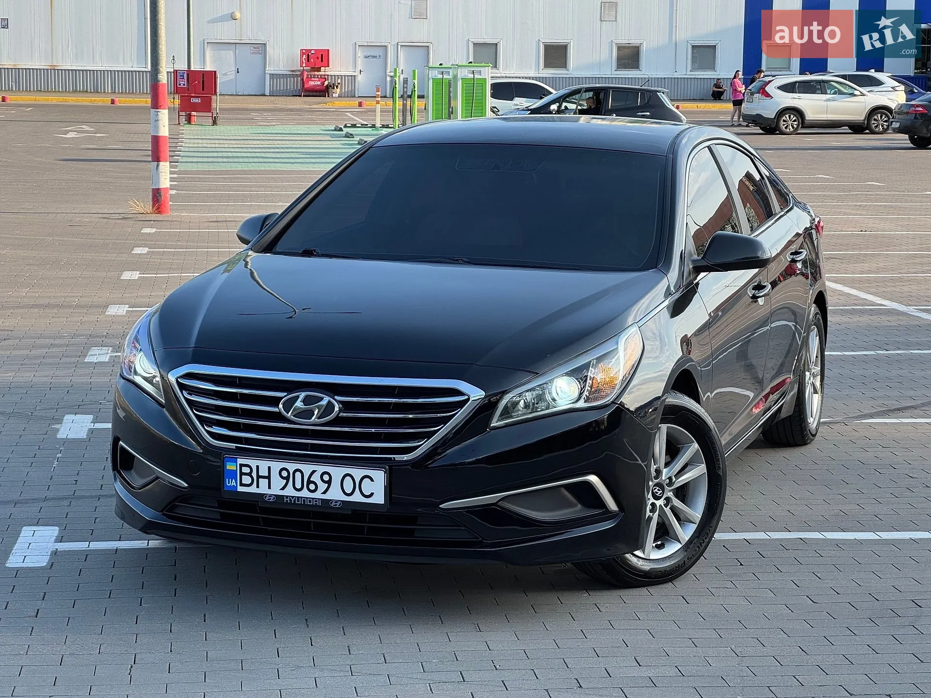 2016 Hyundai Sonata - мініатюра 9
