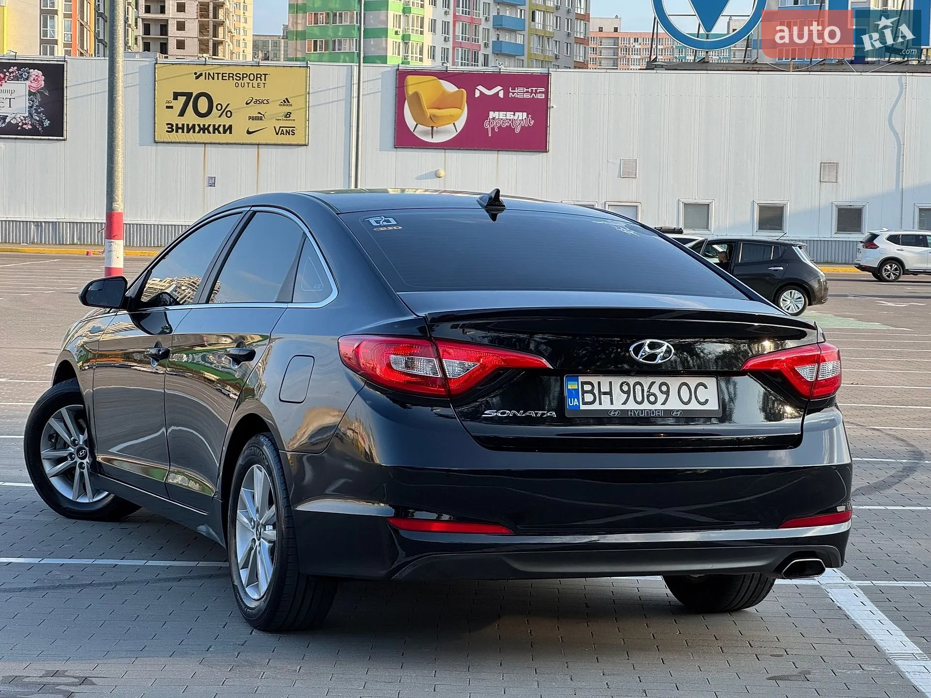 2016 Hyundai Sonata - мініатюра 19