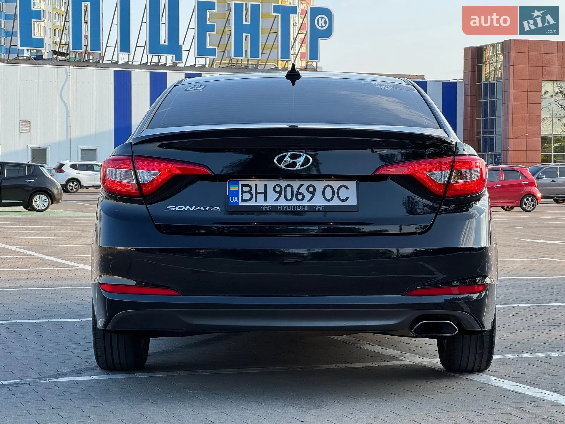 2016 Hyundai Sonata - мініатюра 28
