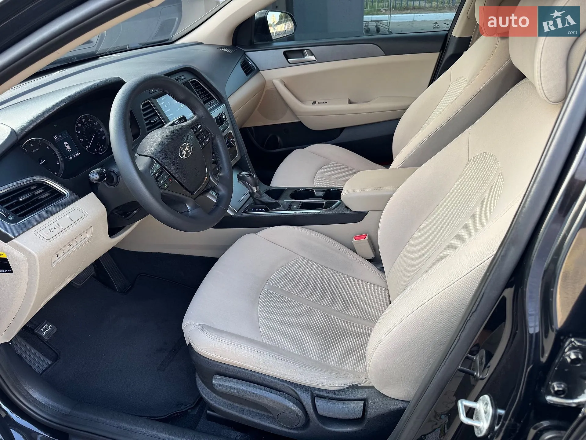 2016 Hyundai Sonata - мініатюра 31
