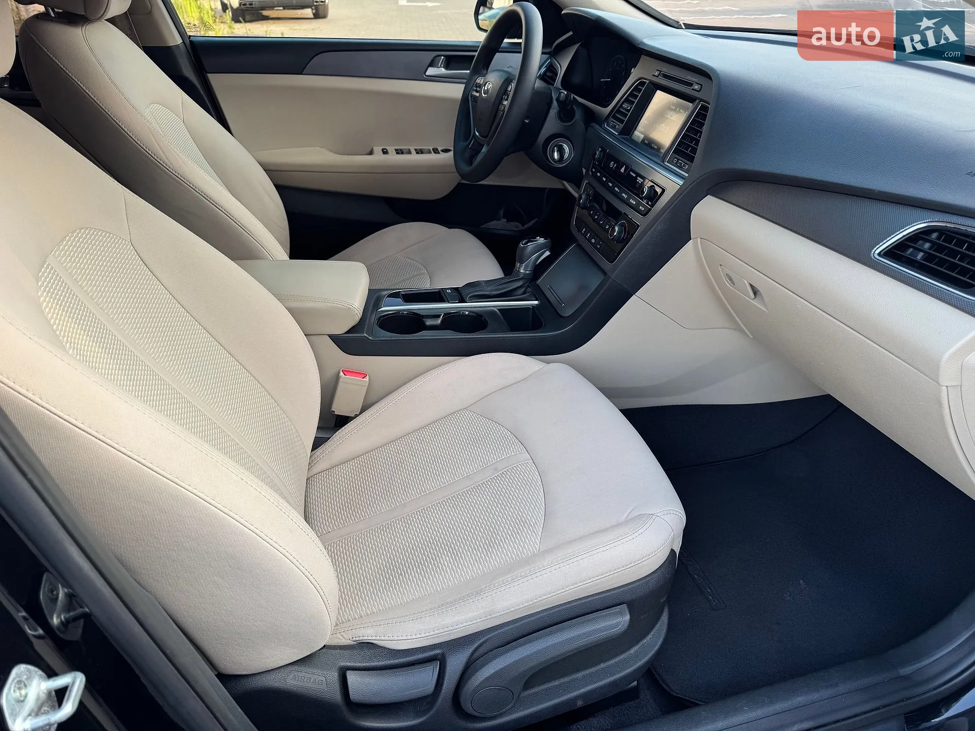 2016 Hyundai Sonata - мініатюра 39