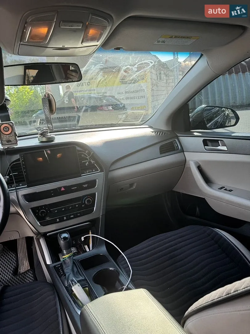 2014 Hyundai Sonata - мініатюра 15