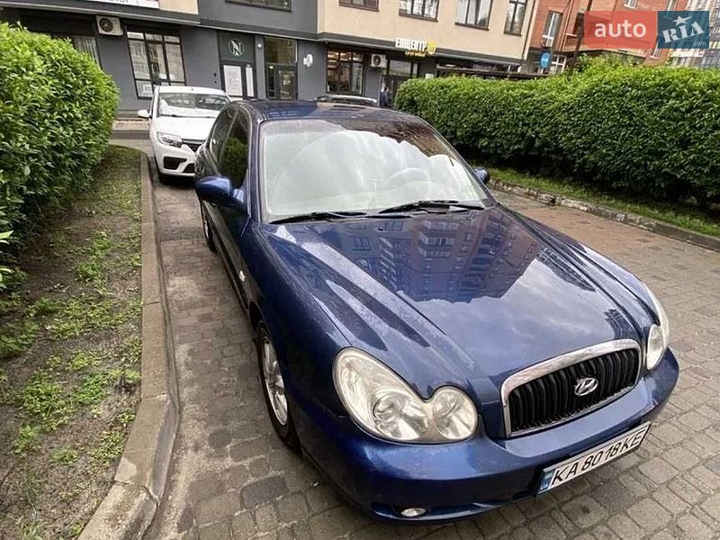 Седан Hyundai Sonata 2001 в Нежине