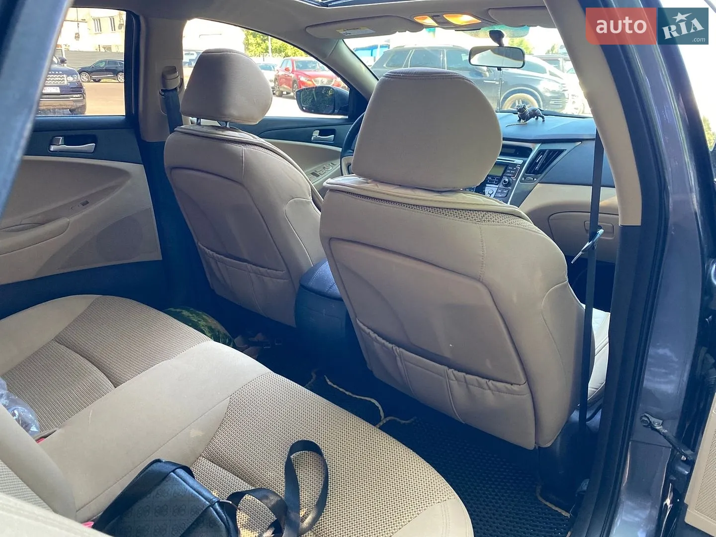 2010 Hyundai Sonata - мініатюра 17