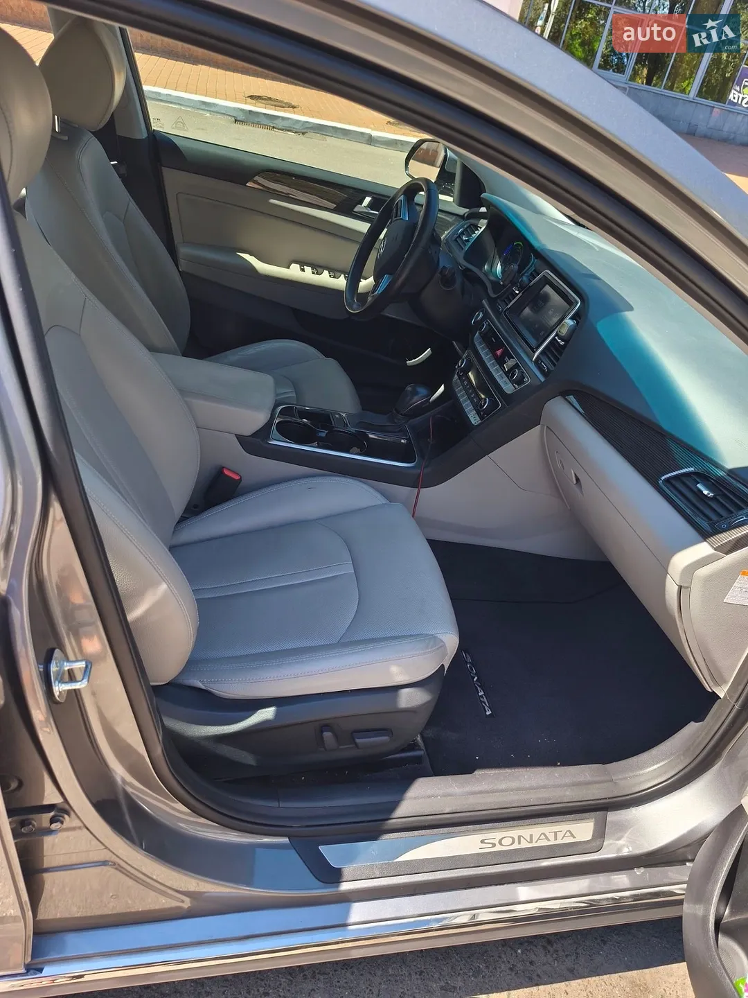 2018 Hyundai Sonata - мініатюра 23