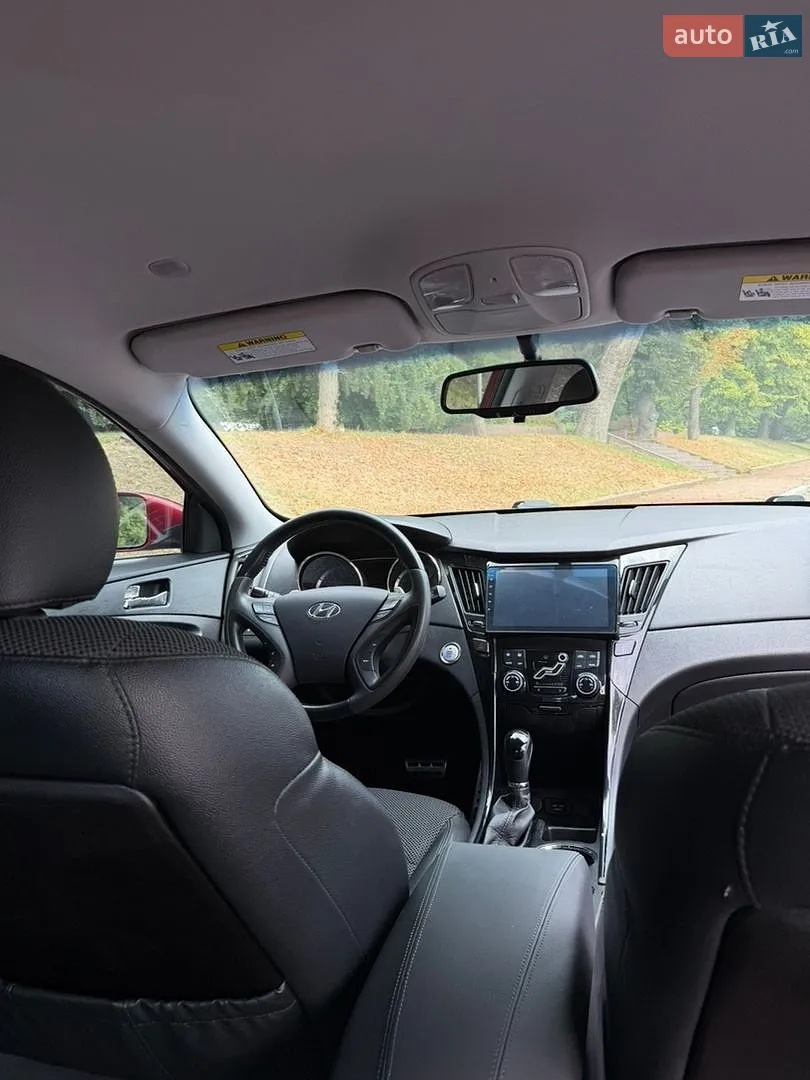 2013 Hyundai Sonata - мініатюра 16