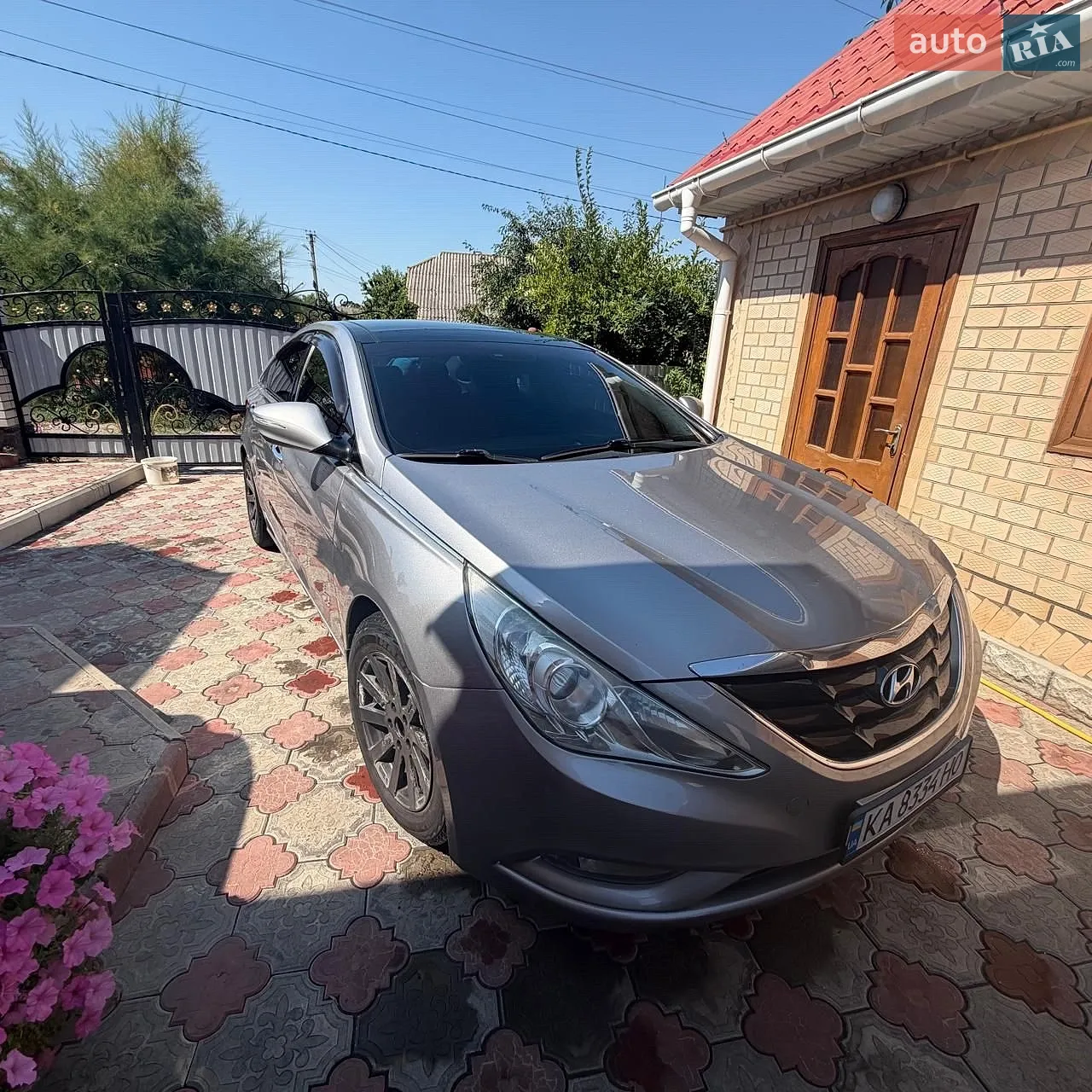 2010 Hyundai Sonata - мініатюра 3