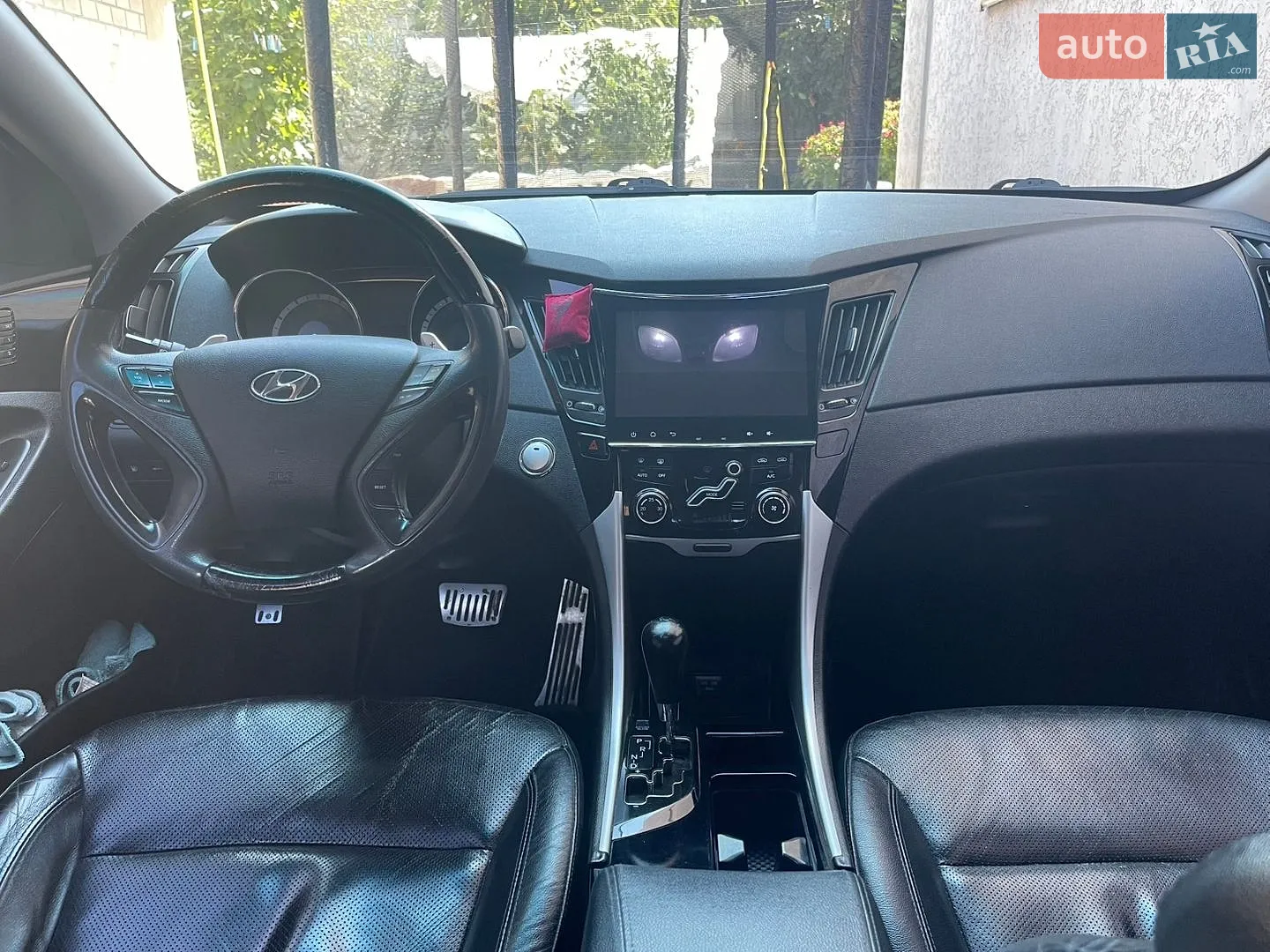 2010 Hyundai Sonata - мініатюра 21