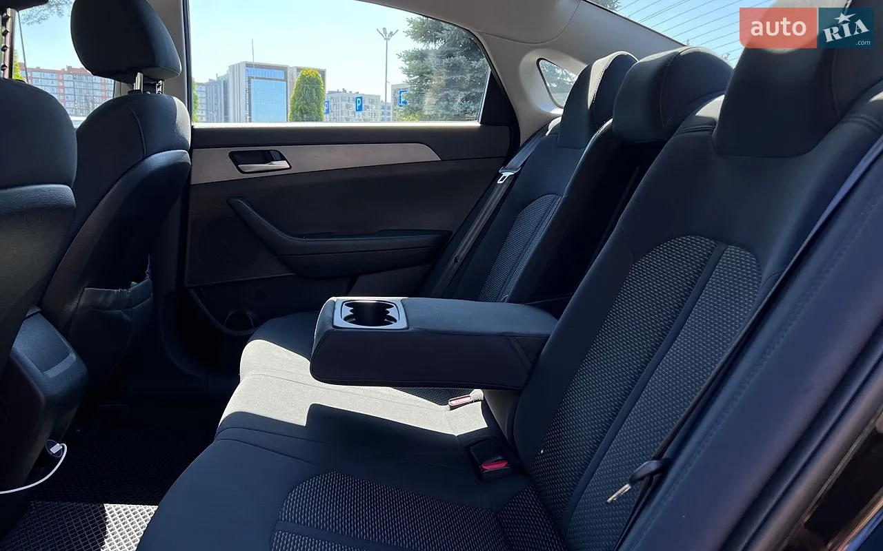 2018 Hyundai Sonata - мініатюра 25