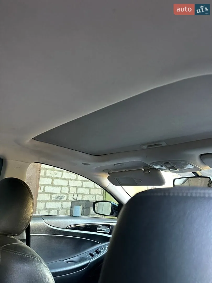 2012 Hyundai Sonata - мініатюра 11