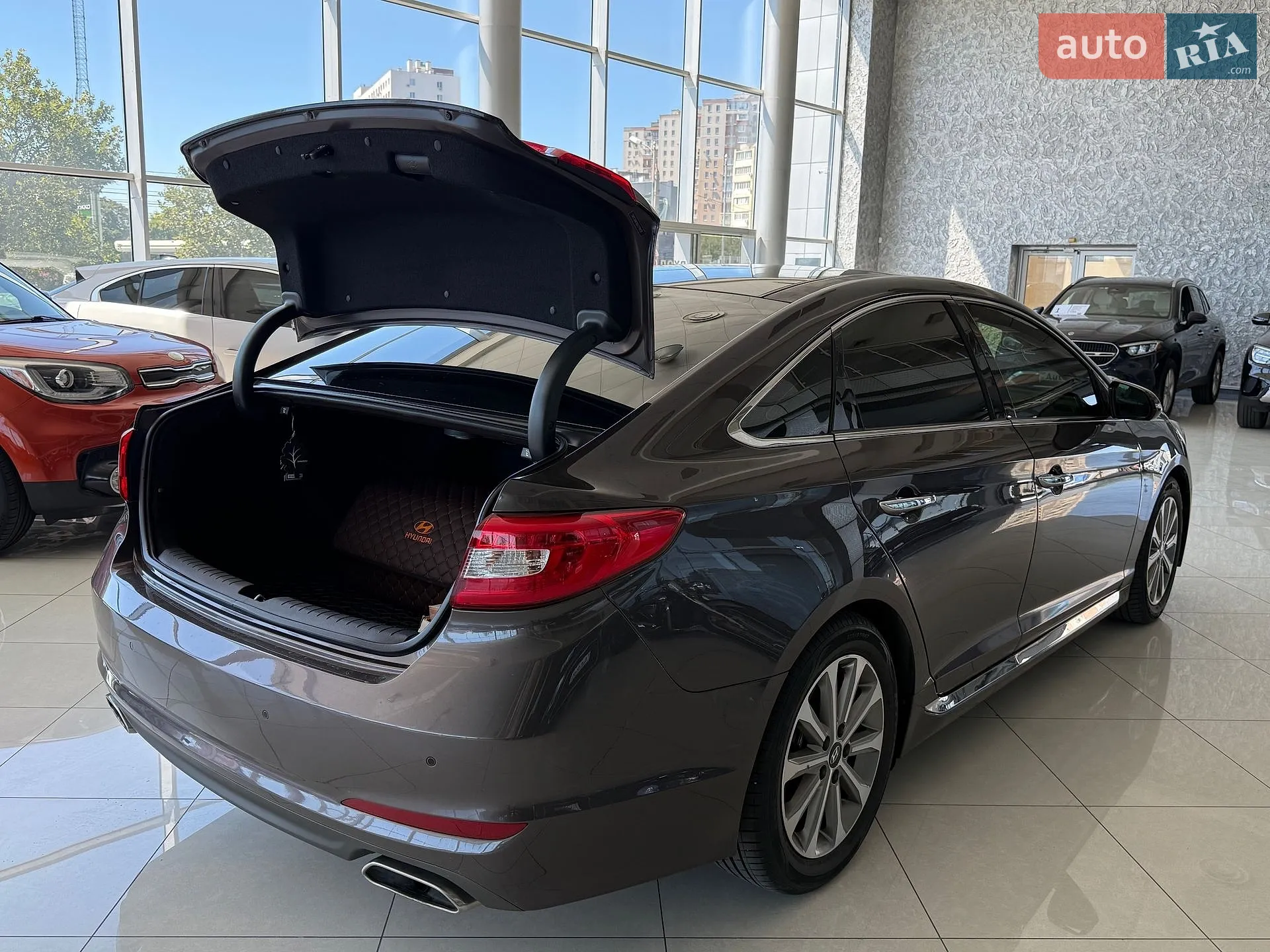 2016 Hyundai Sonata - мініатюра 24