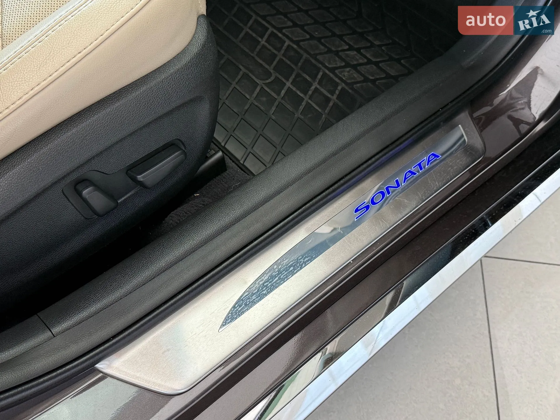 2016 Hyundai Sonata - мініатюра 26