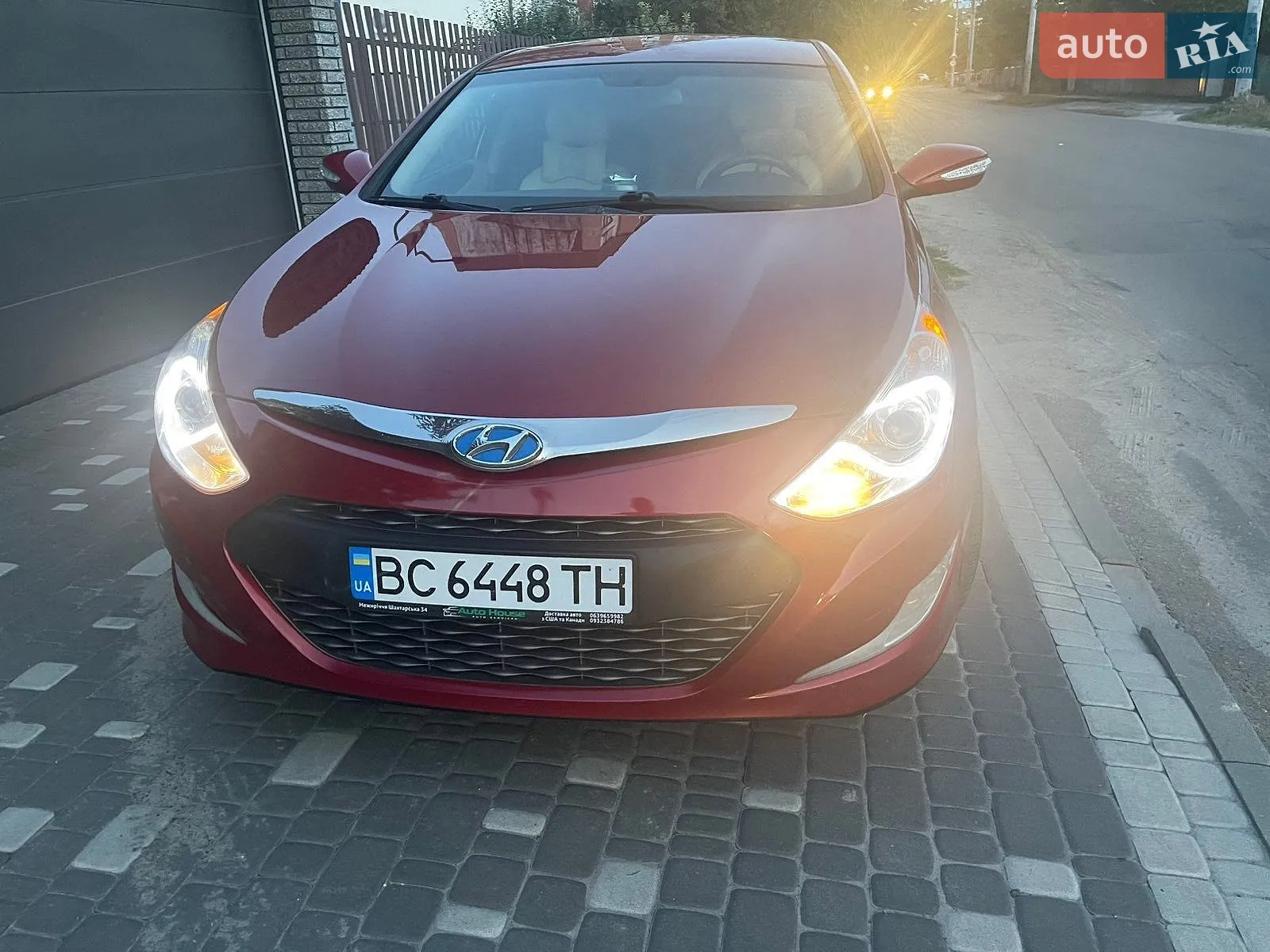 2012 Hyundai Sonata - мініатюра 16