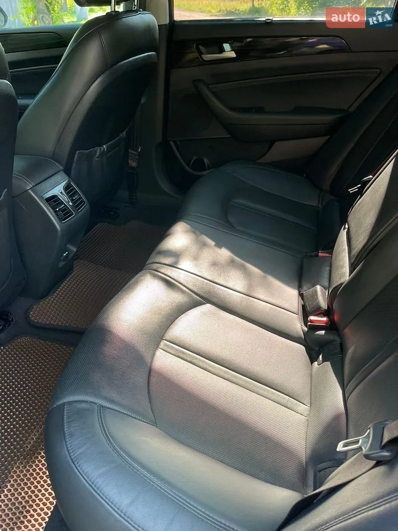 2016 Hyundai Sonata - мініатюра 21