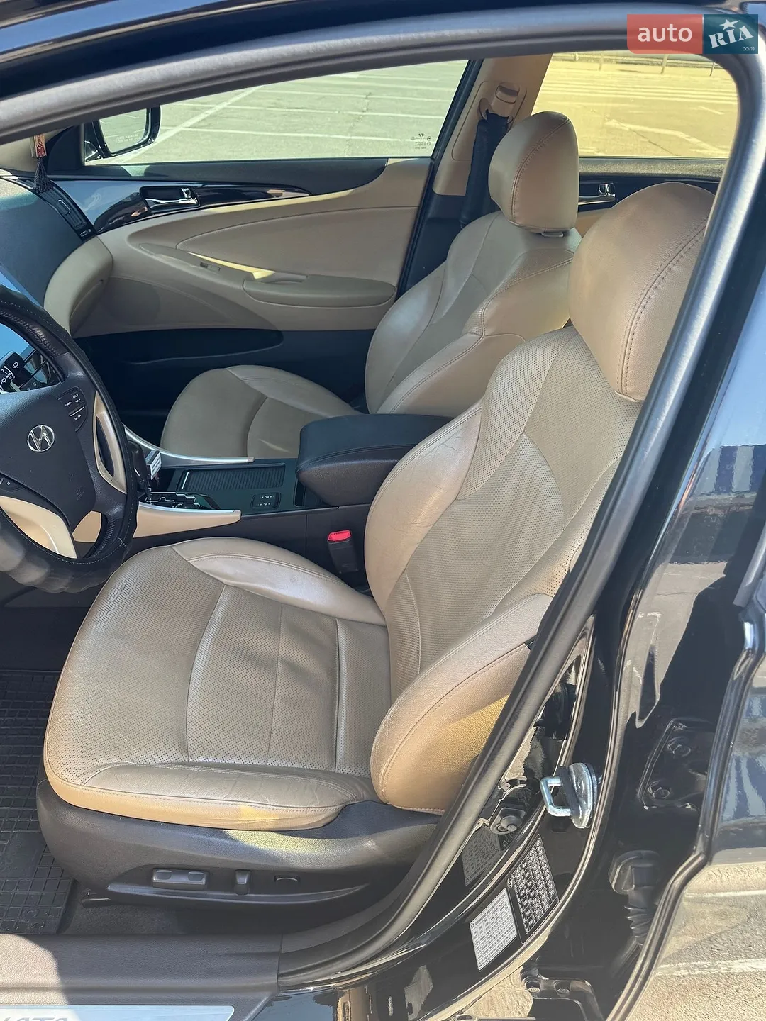 2011 Hyundai Sonata - мініатюра 7