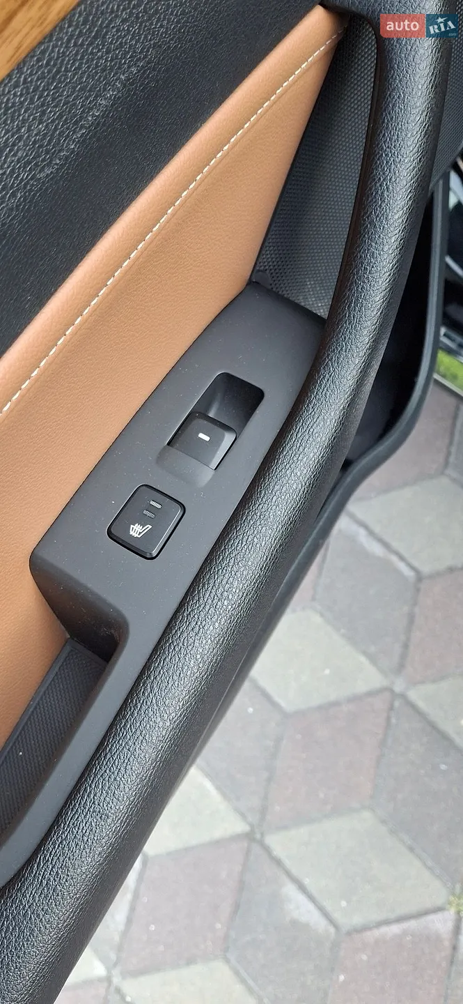 2015 Hyundai Sonata - мініатюра 16