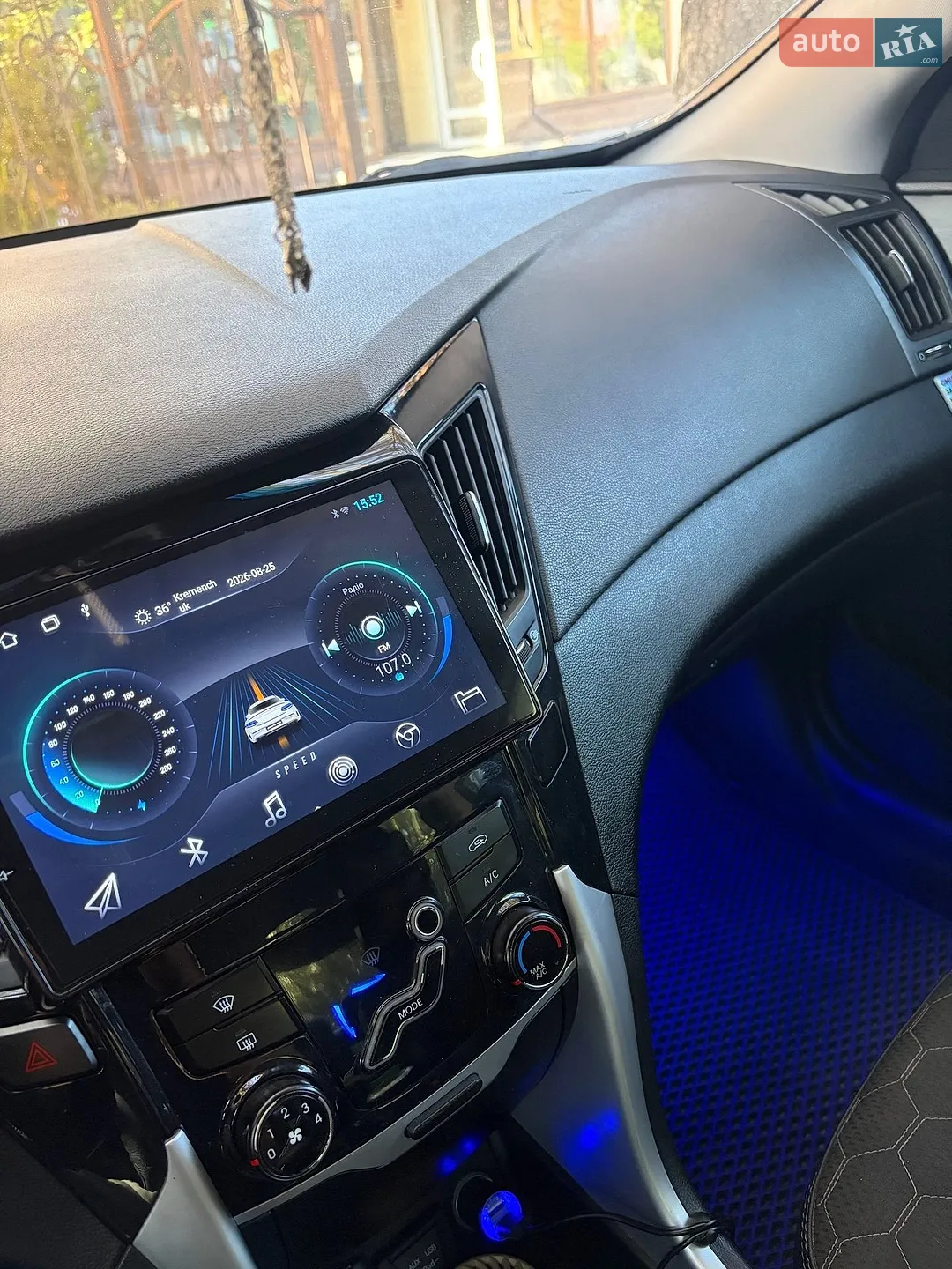 2010 Hyundai Sonata - мініатюра 38