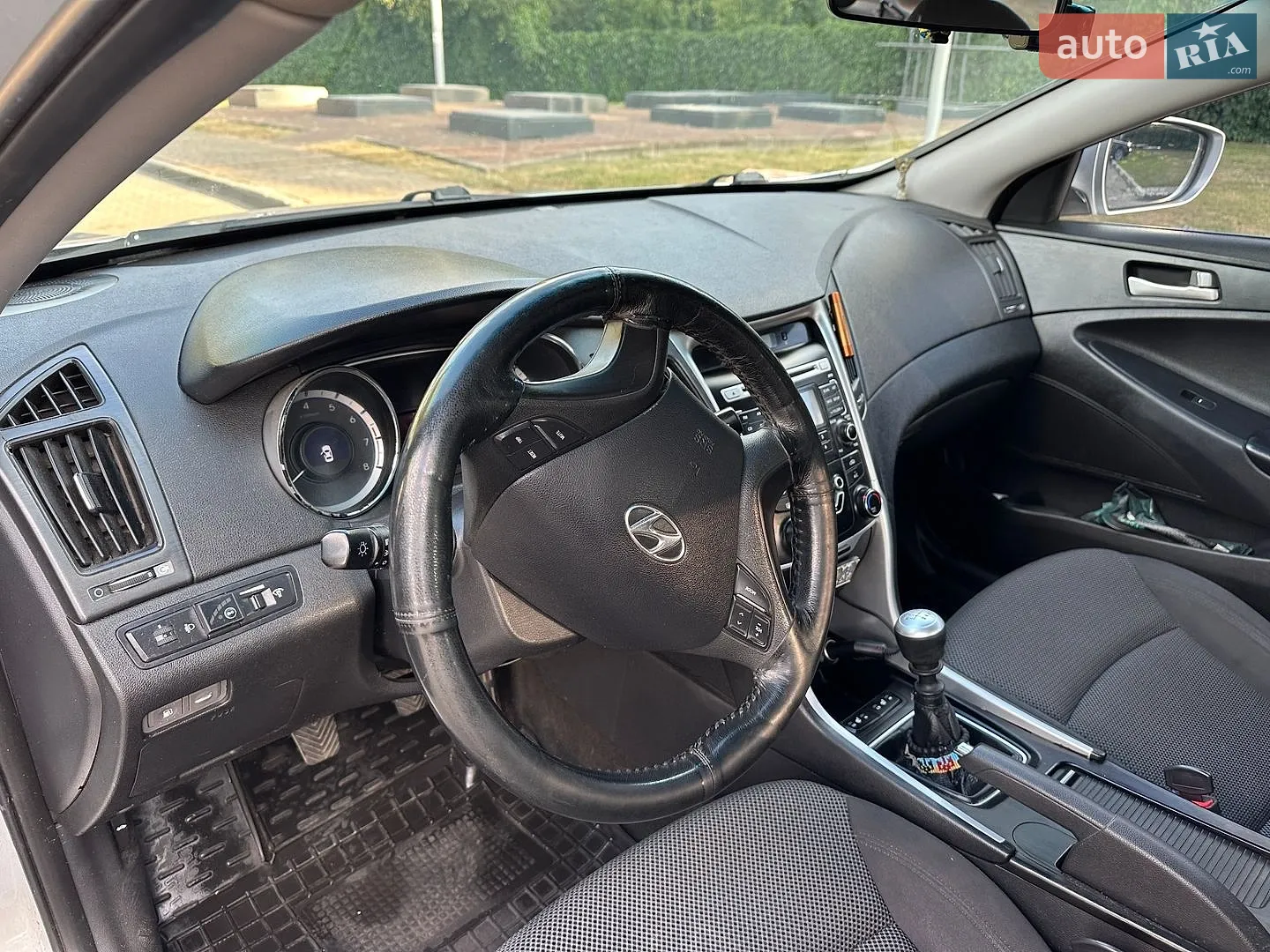 2011 Hyundai Sonata - мініатюра 9