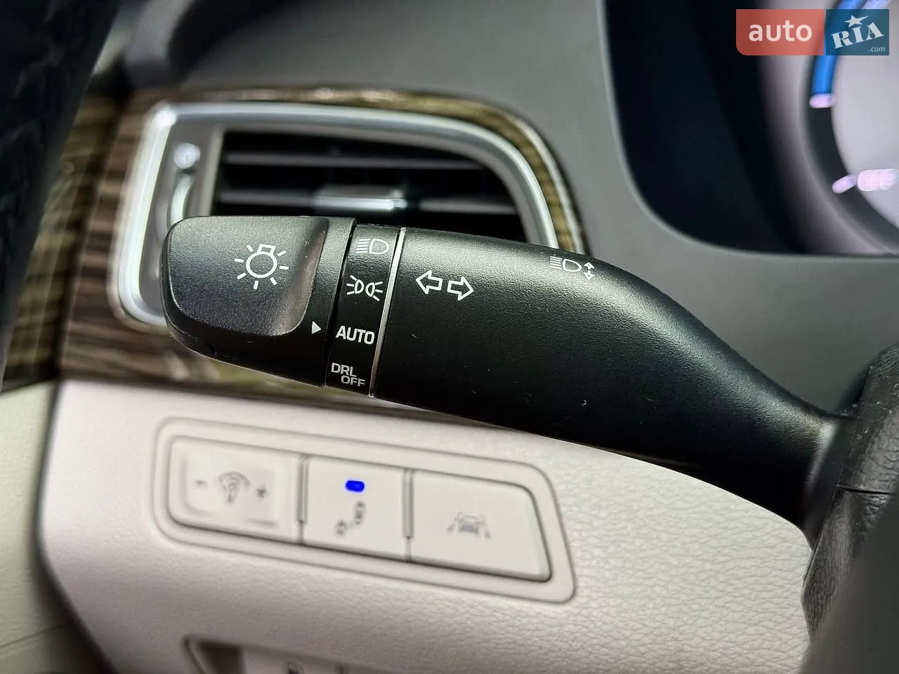 2015 Hyundai Sonata - мініатюра 47