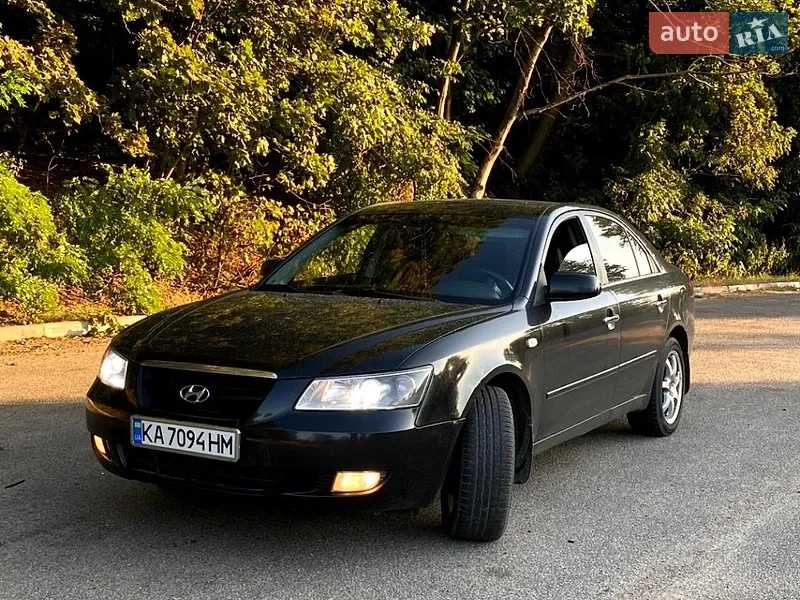 Hyundai Sonata