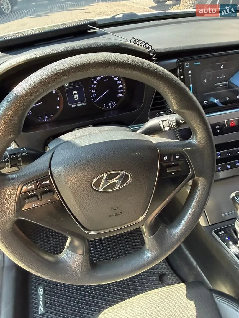 2017 Hyundai Sonata - мініатюра 15