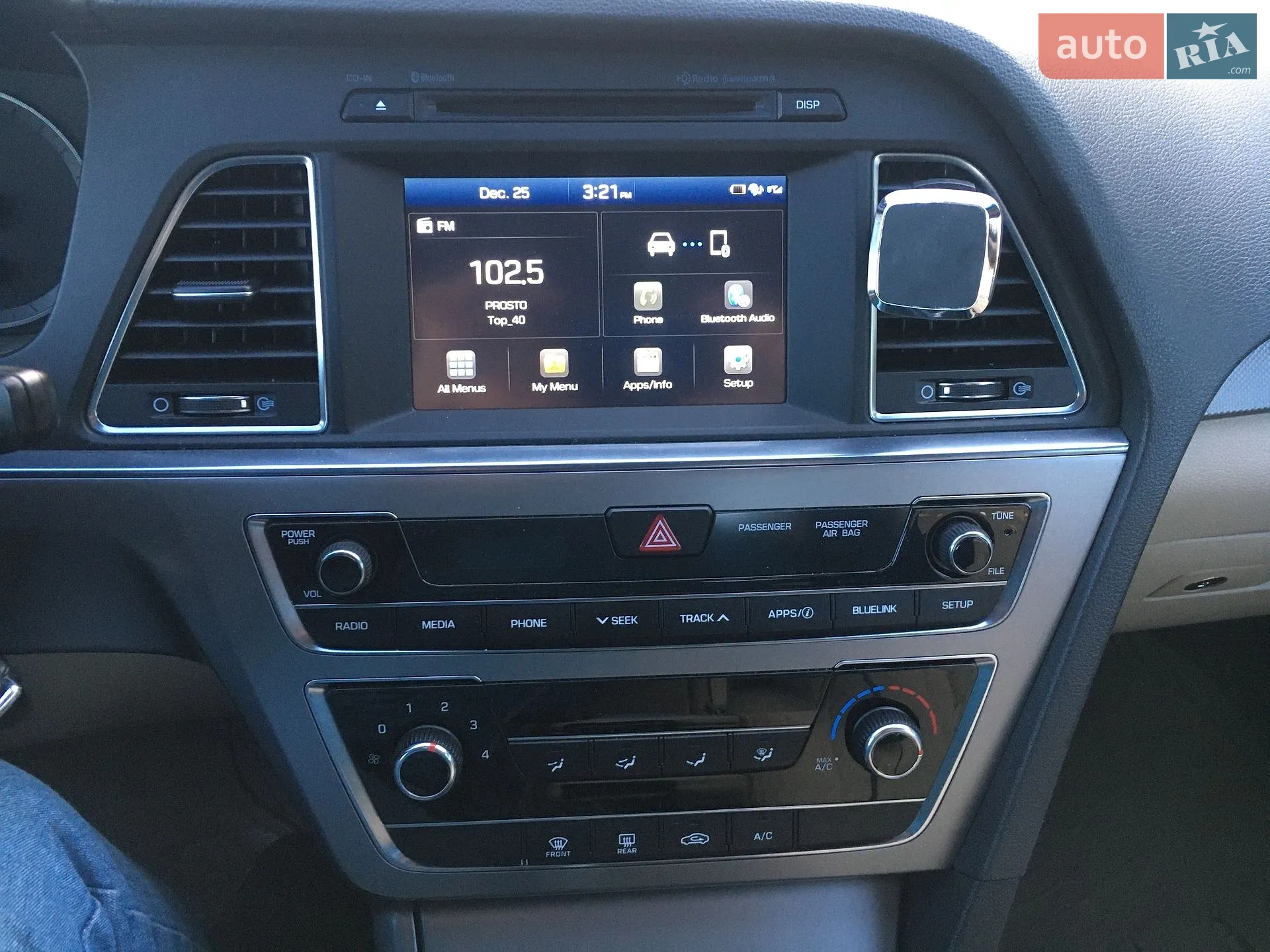 2016 Hyundai Sonata - мініатюра 27
