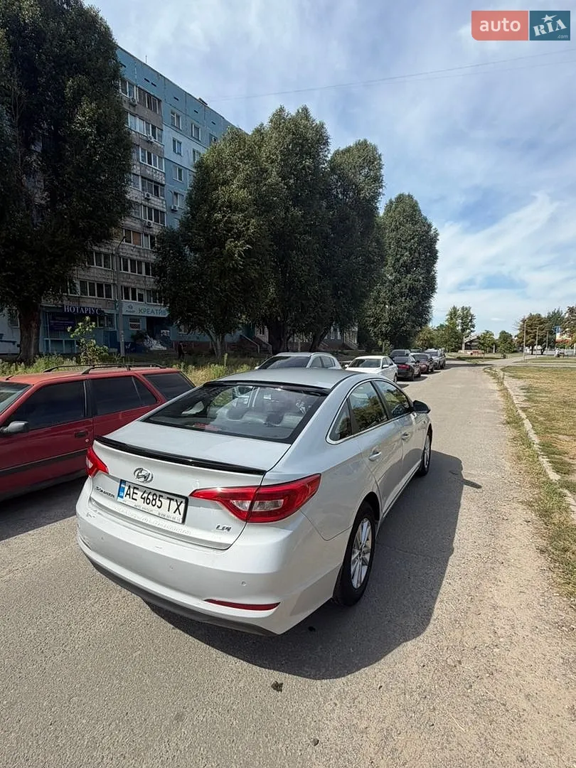 2015 Hyundai Sonata - мініатюра 7
