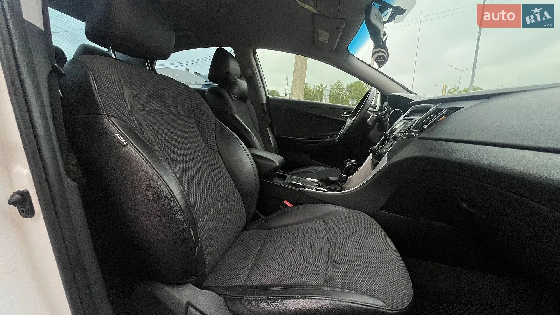 2013 Hyundai Sonata - мініатюра 20