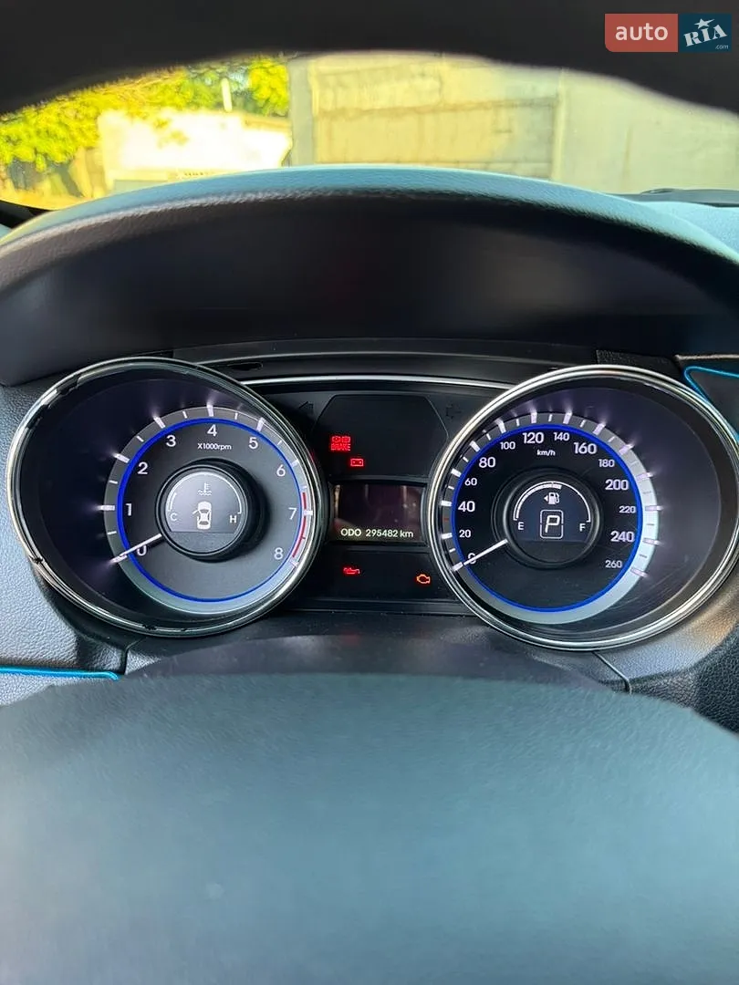 2013 Hyundai Sonata - мініатюра 22