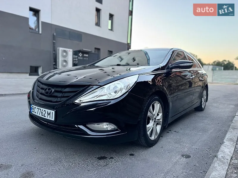 Hyundai Sonata