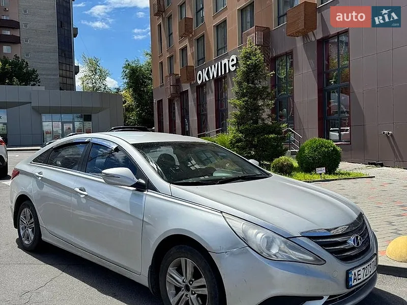Hyundai Sonata