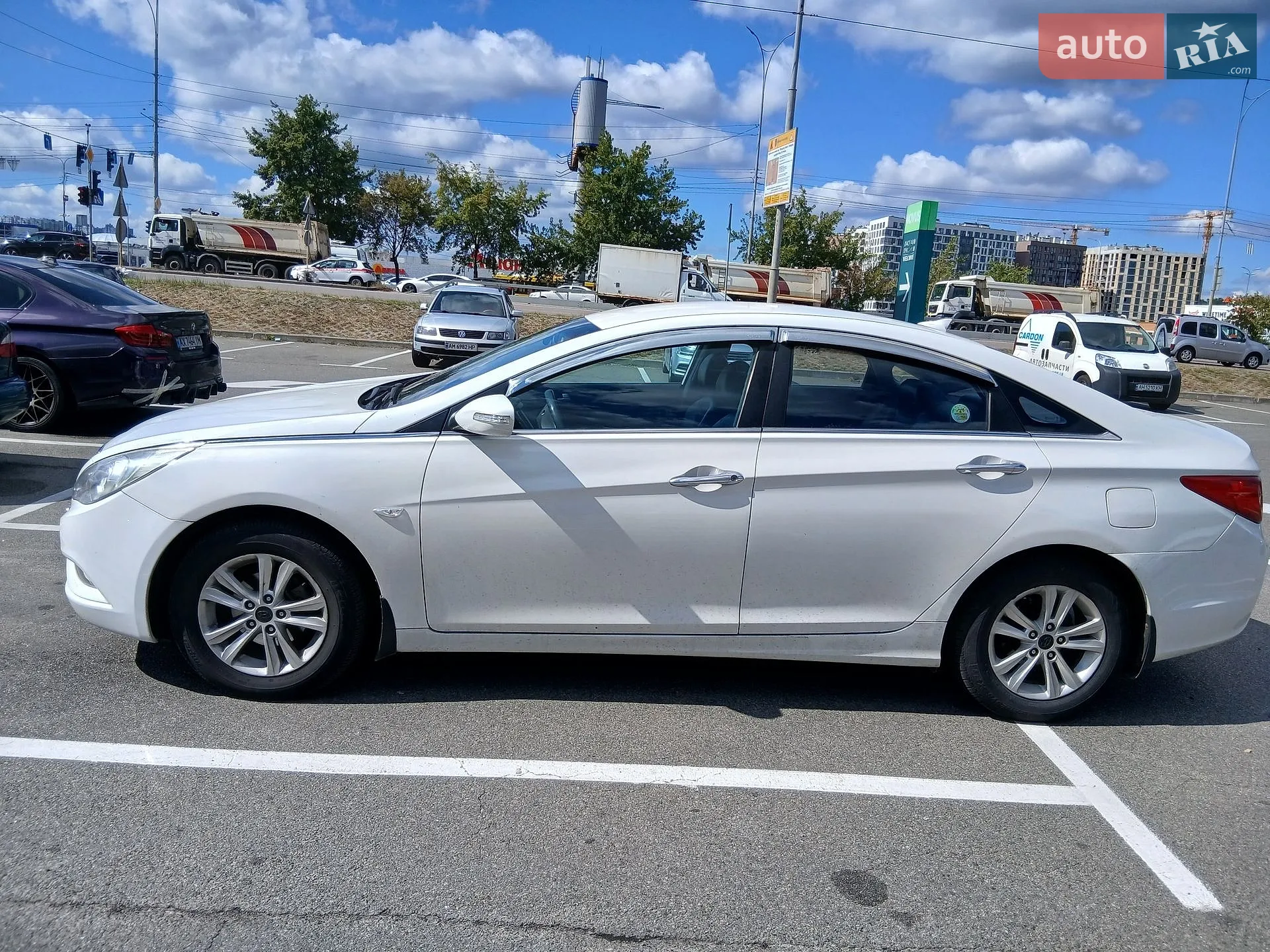 2010 Hyundai Sonata - мініатюра 2