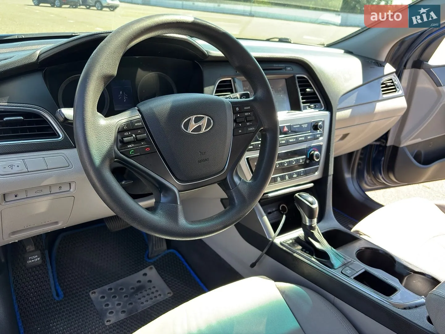 2016 Hyundai Sonata - мініатюра 17