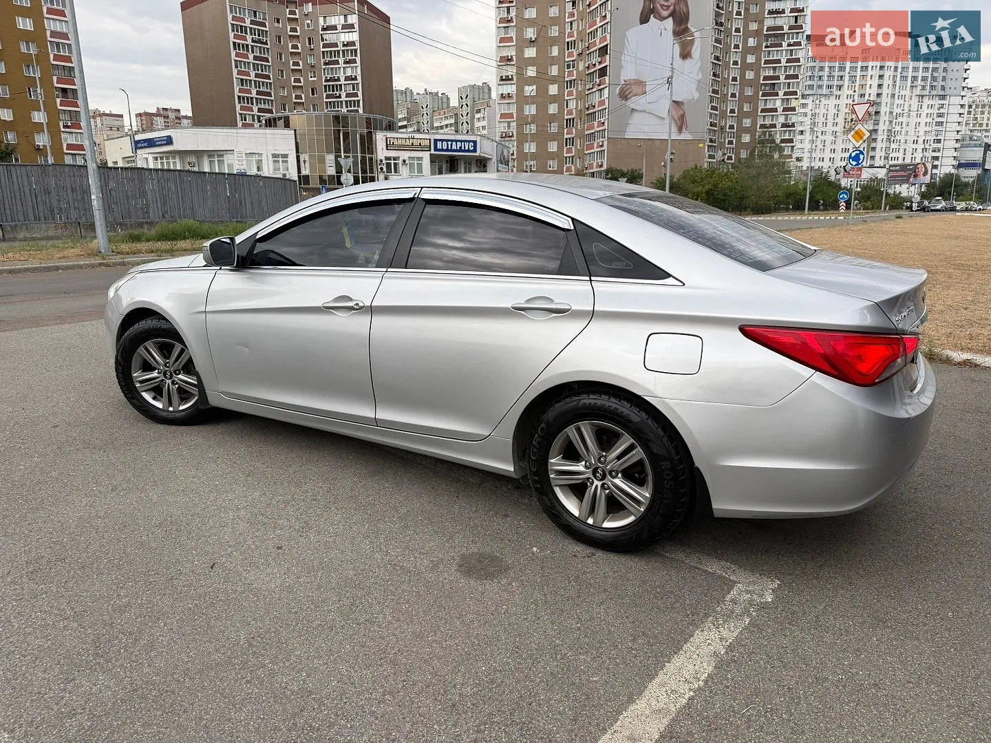 2013 Hyundai Sonata - мініатюра 13