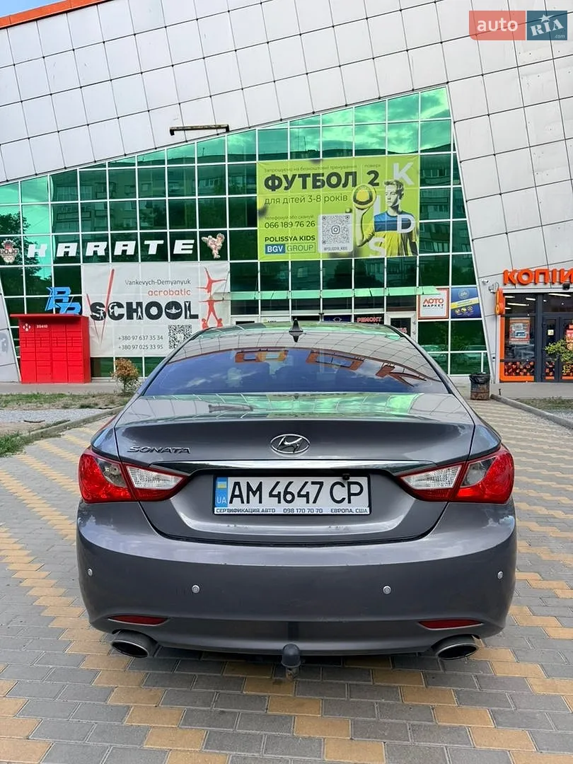 2011 Hyundai Sonata - мініатюра 10